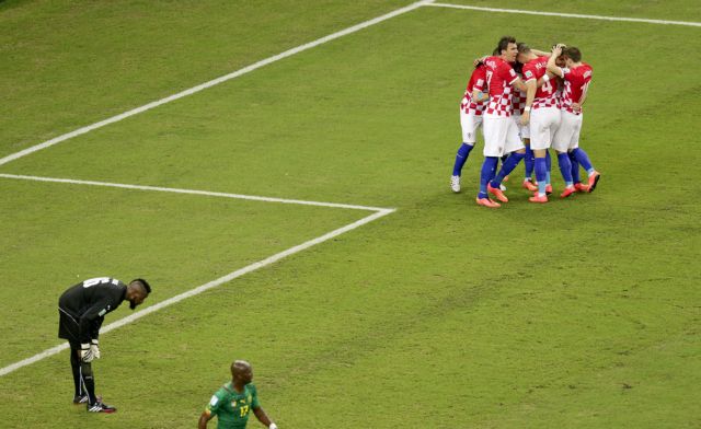 Νίκη – ελπίδα η Κροατία, αποχαιρέτησε το Καμερούν